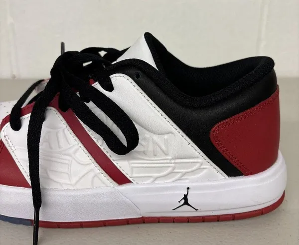 4.5y Nike Jordan NU Retro 1 Low GS Varsity Red White Kids Youth FB4412 611 Shoe - Image 2
