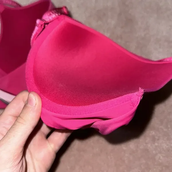 Victoria’s Secret “T-Shirt Pushup” Bra 36B - Image 5