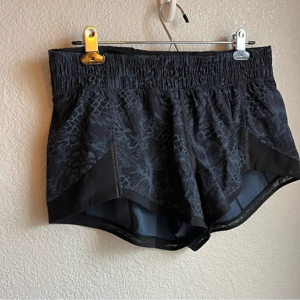 Lululemon Miles Ahead Short (2.5") Nouveau Mach Blue Black - Image 7