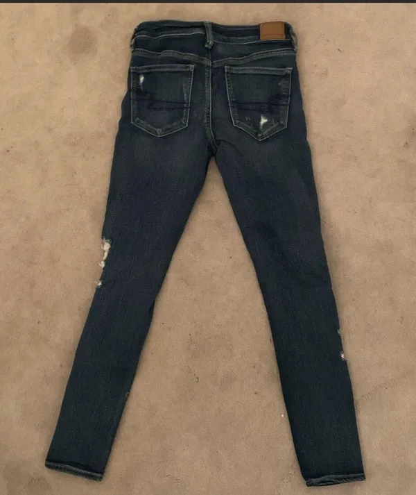American Eagle Jeans - Image 2