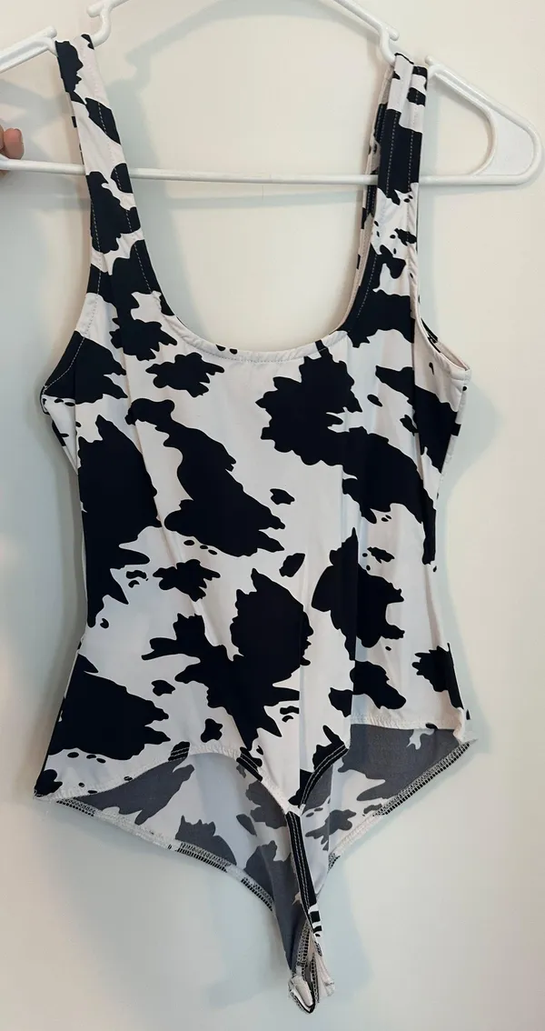 Le Lis Collection Black And White Cow Print Body Suit - Image 2