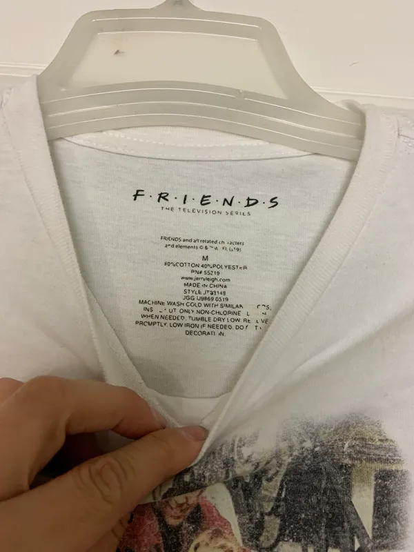 MD friends Show Vintage Crop Top - Image 5