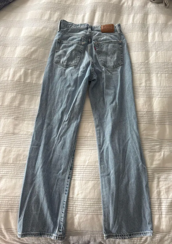 Levi’s Ribcage Jeans Straight Ankle High-Rise - Image 3