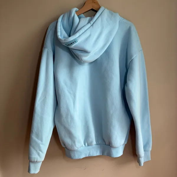 Comfrt light blue hooded sweater hoodie women's size‎ medium kangaroo pockets - Image 6