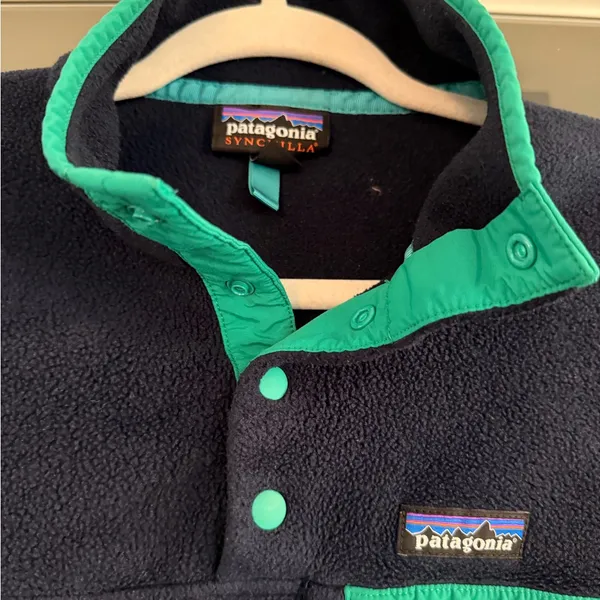 Patagonia Women's Lightweight Synchilla Snap-T Pullover size XS - Image 4