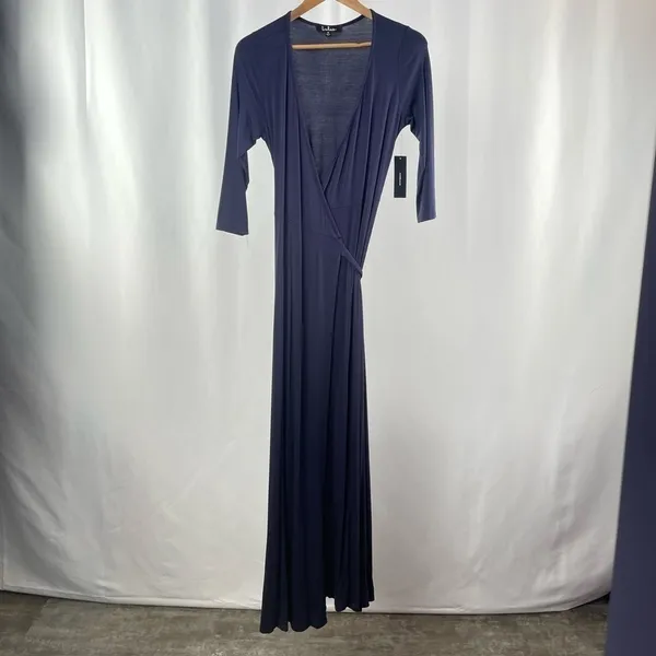 NWT Lulus Garden District Wrap Maxi Dress‎ in Navy Blue Size Medium - Image 4