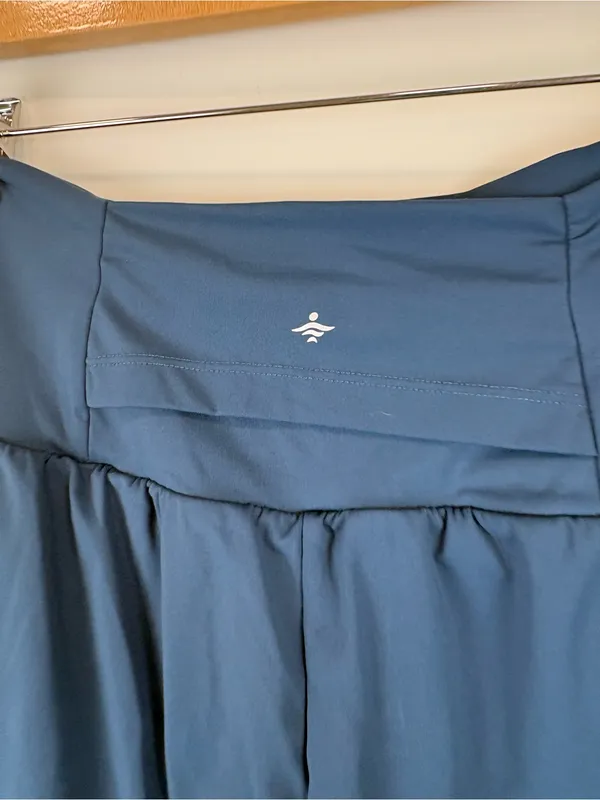 Halara SoftlyZero Airy Super High Waisted 2-in-1 InstantCool Yoga Shorts Size L - Image 3