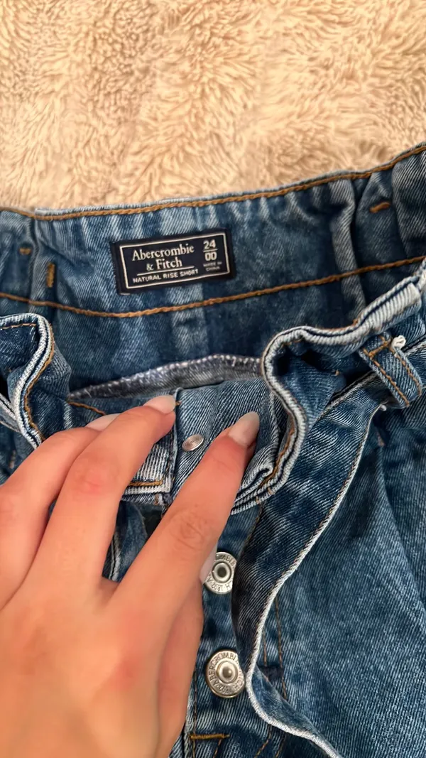 Abercrombie’s Jean Shorts - Image 4
