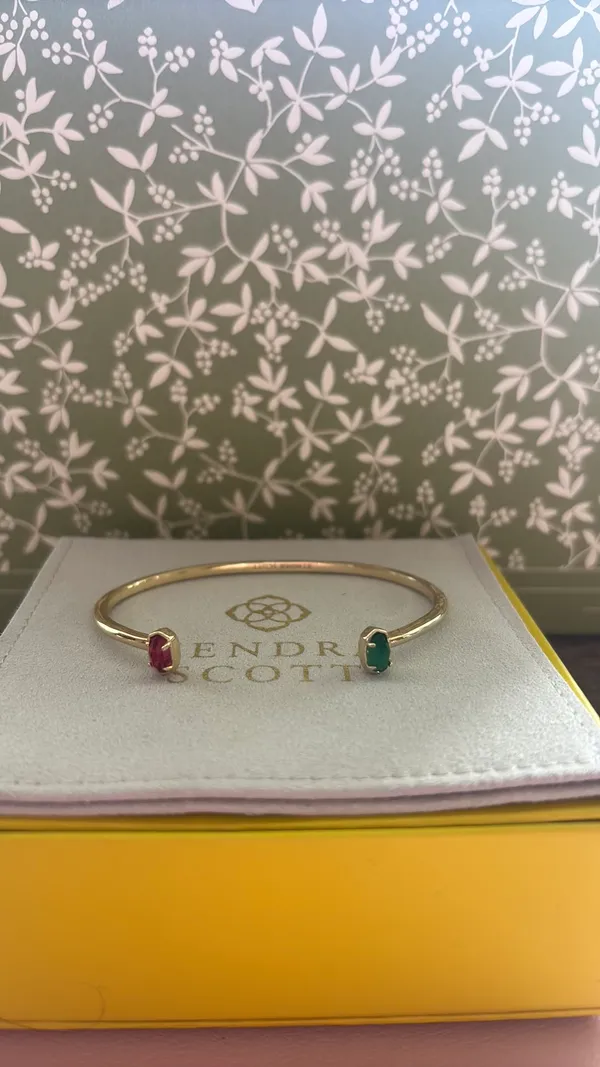 Kendra Scott Cuff Bracelet Gold - Image 2