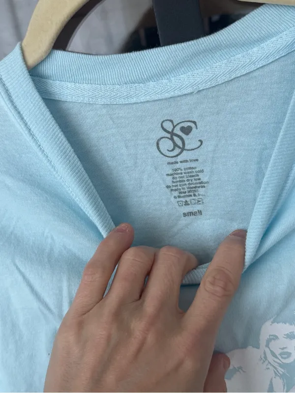 Sabrina Carpenter tour short n’ sweet 2024 album concert merch long sleeve tee - Image 3