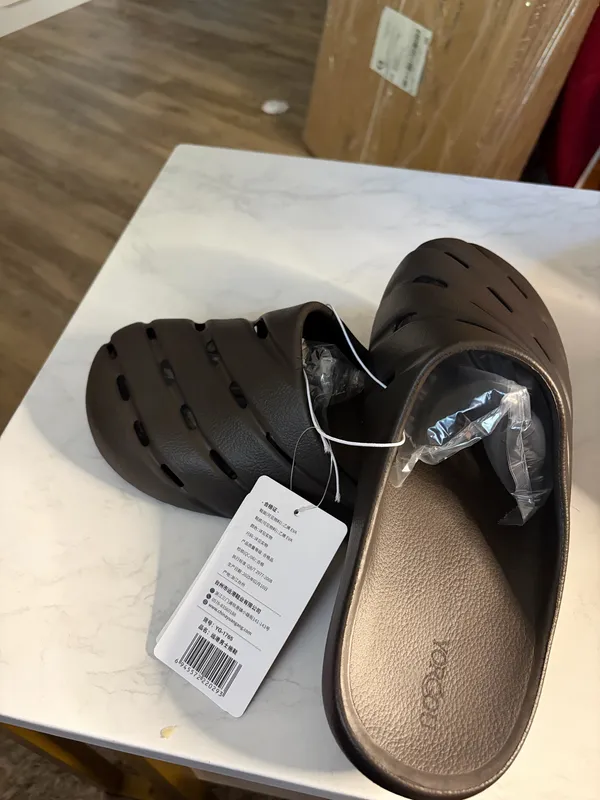 Men's Brown Slip-On Clog Sandals - Image 5