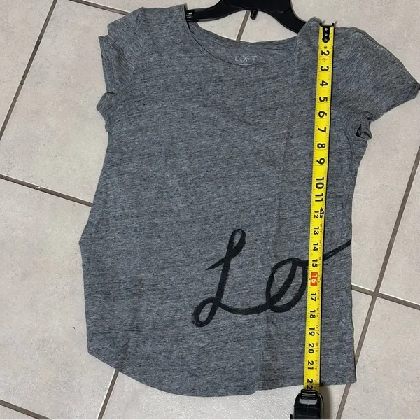 Ann Taylor‎ LOFT Women Gray shirt size small - Image 6