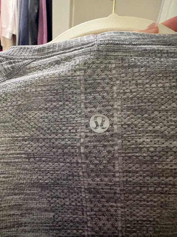 Lululemon Swiftly Short Sleeve Tech - Image 4