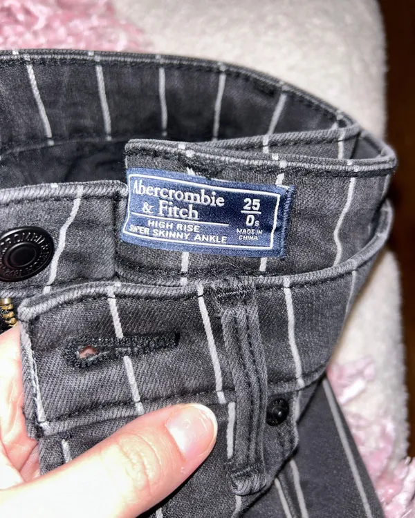 Jeans - Image 3