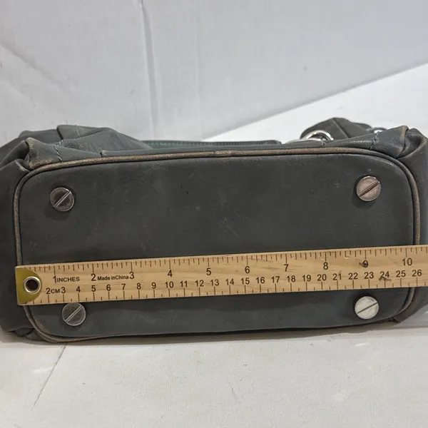 VTG Michael‎ Kors Y2K Distressed Boho Gorpcore Purse Chunky Silver Leather Bag - Image 14