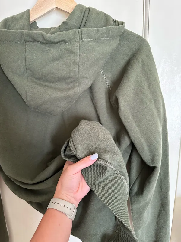 Gymshark Crest Hoodie Slim Fit - Image 6
