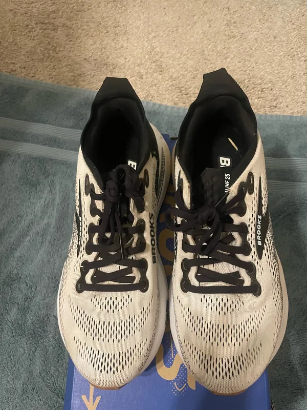 Brooks Adrenaline GTS 25  - Image 3