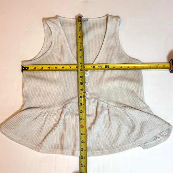 Paper Crane Ivory Peplum Tank Medium Cottagecore Boho Waffle Knit Top - Image 5