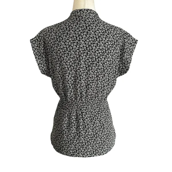 Monteau Black/White Floral Peplum Top Women's Blouse Size Small | 73-11 - Image 2