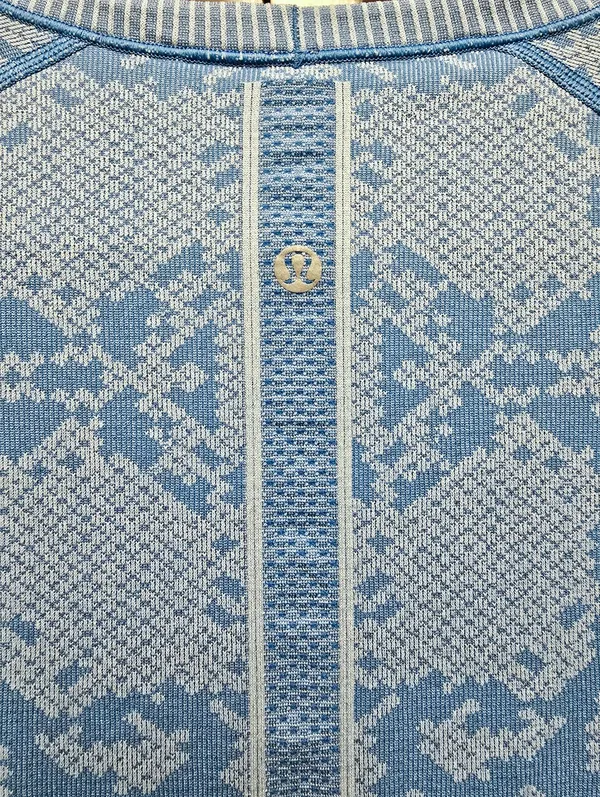 LULULEMON Women Blue Snakeskin Swiftly Tech Long Sleeve Athletic Top Size 6 - Image 6