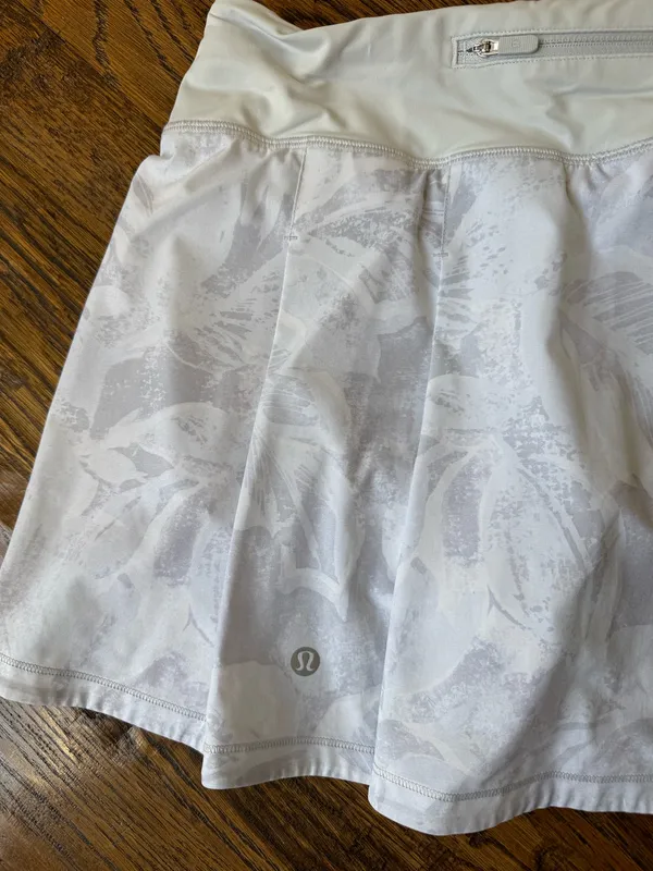 Lululemon Pace Rival Tropical Shadow Starlight Skirt 6 - Image 4