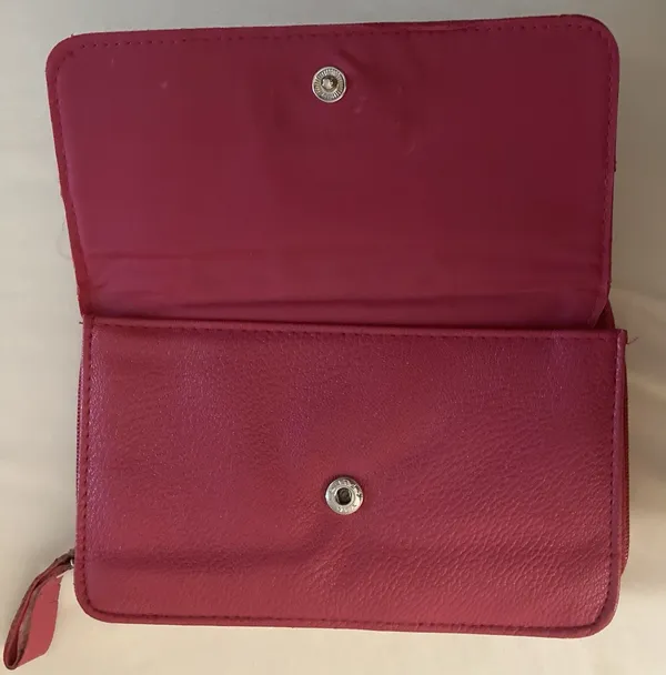 Pink long wallet with snap and zippers lots of compartments with card holder - Image 3