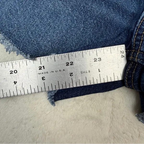 American Eagle‎ Strigid High Rise Cutoff Denim Jean Shorts Frayed Hem Womens 00 - Image 7