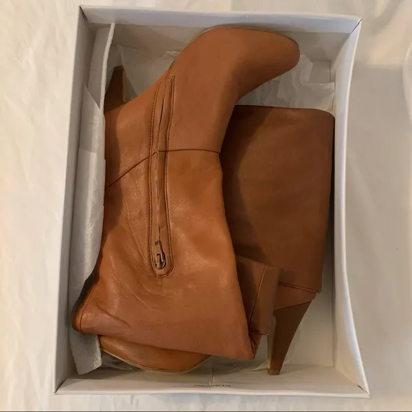 NWT Vintage Steve Madden Jupiterr Cognac Convertible Leather Boot - Image 4
