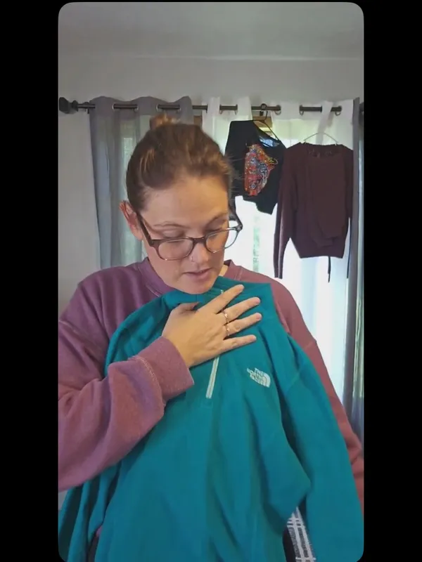 The North Face Women’s Teal Half-Zip Fleece NO FLAWS - Image 4