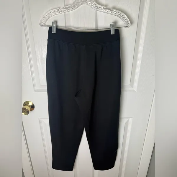 Spanx AirEssentials Pique Carrot Leg Pants in Black S - Image 5
