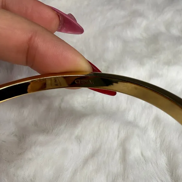 Coach Pave Crystal 96416 gold-tone bangle bracelet crystal hinge - Image 6