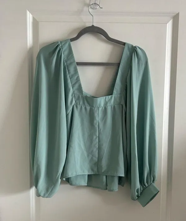 ASOS DESIGN Square Neck Top With Blouson Sleeve in Sage - Image 5