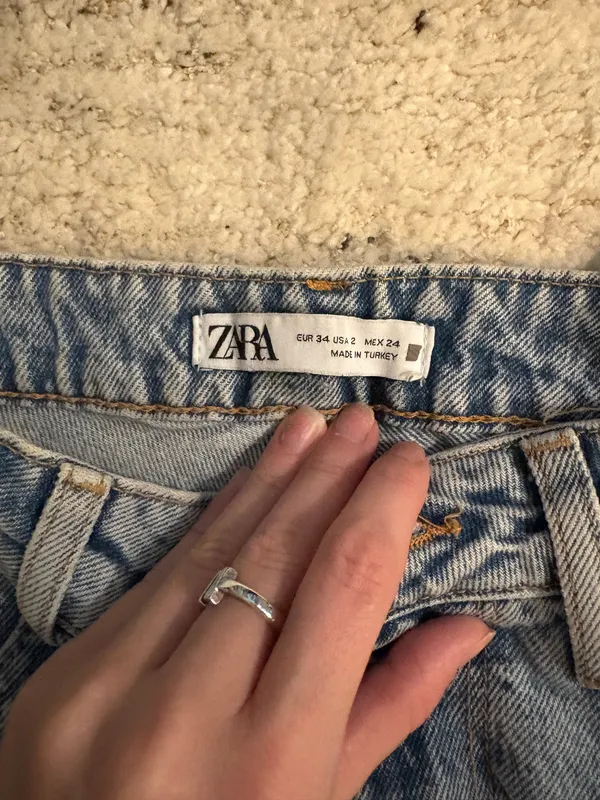 Zara high waist straight ankle rigid jeans - Image 4