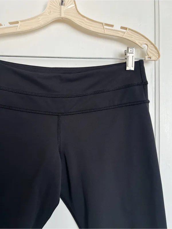 Lululemon • Groove Short *Full-On Luxtreme (Tall) black bike shorts compression - Image 4