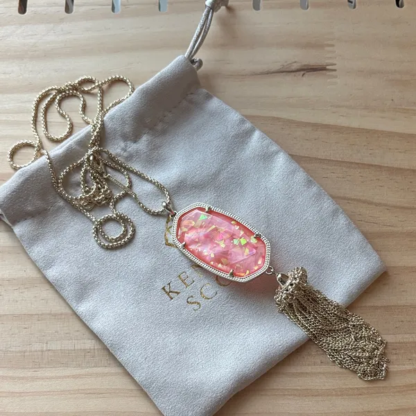 Nwot Kendra Scott Pink Iridescent Tassel Pendant Necklace - Image 3