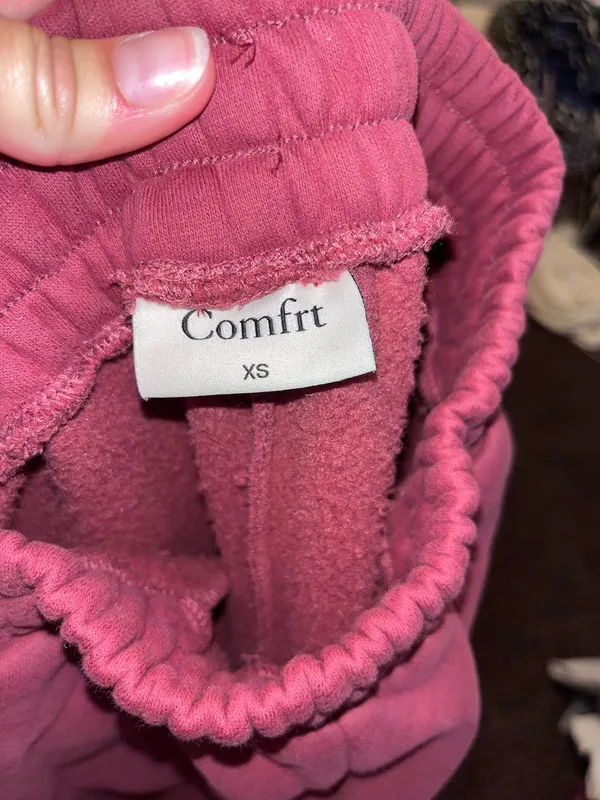Comfort hoodie and sweatpants - Image 4