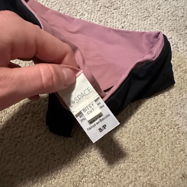 NWOT L*Space thong bikini bottoms charcoal lilac - Image 4