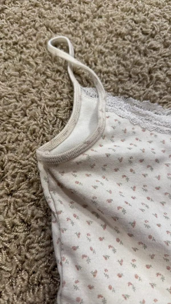 Brandy Melville Crop Top - Image 3