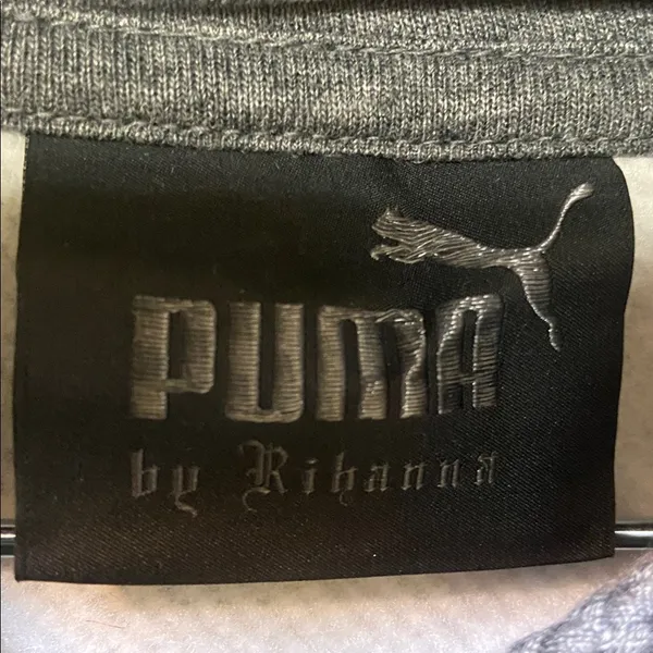 Puma Fenty By Rihanna Grey Rising Sun Lace-Up Cropped Hoodie.Size-Medium - Image 10