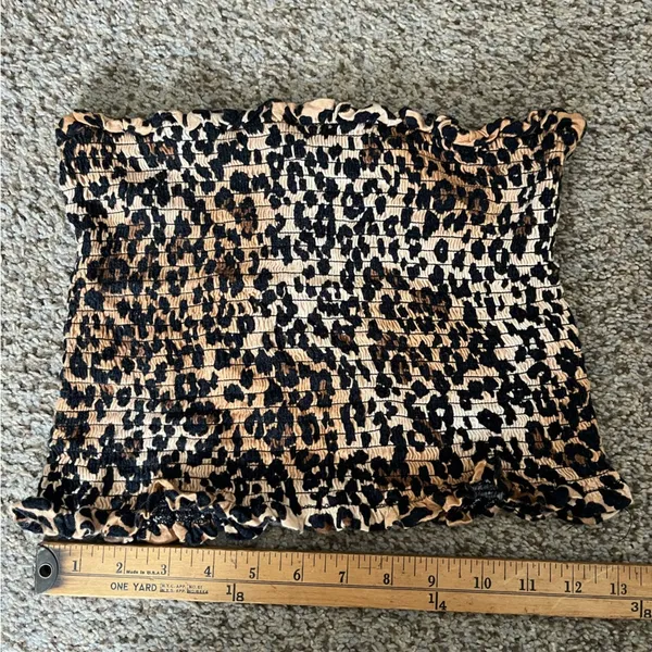Heart & Hips leopard print tub top - Image 4