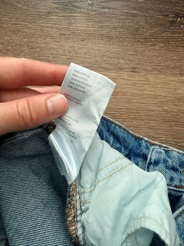 BDG High Waisted Baggy Jeans Urban Outfitters - Image 4