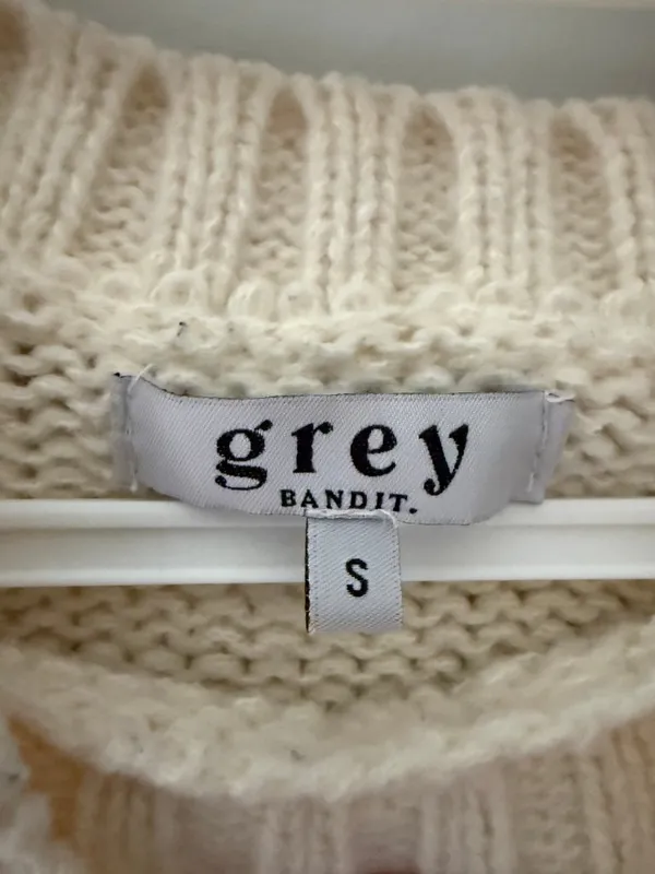Grey Bandit Chunky Cable Knit Cropped Sweater Small Cream Black - Image 4
