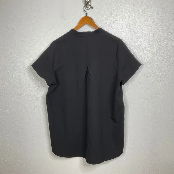 FIGS Technical‎ Collection Kitale Maternity Scrub Top Black Womens Large - Image 2
