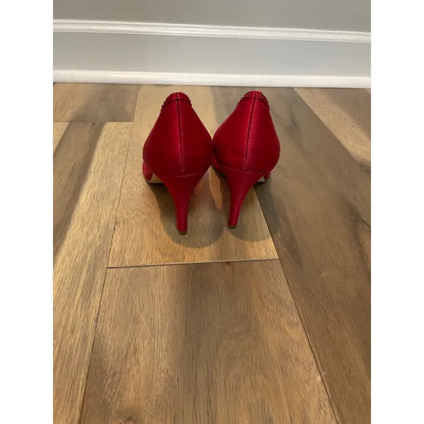 Michael Peep Toe Heels Red Mesh & Sequin Detail Size 8 Leather Sole 3 Inch Heel - Image 4