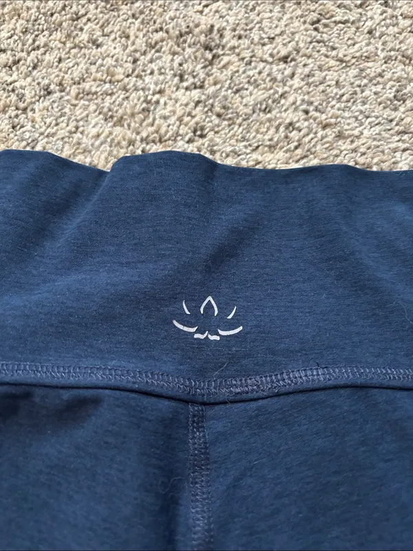 Beyond Yoga Leggings size XS - Image 5