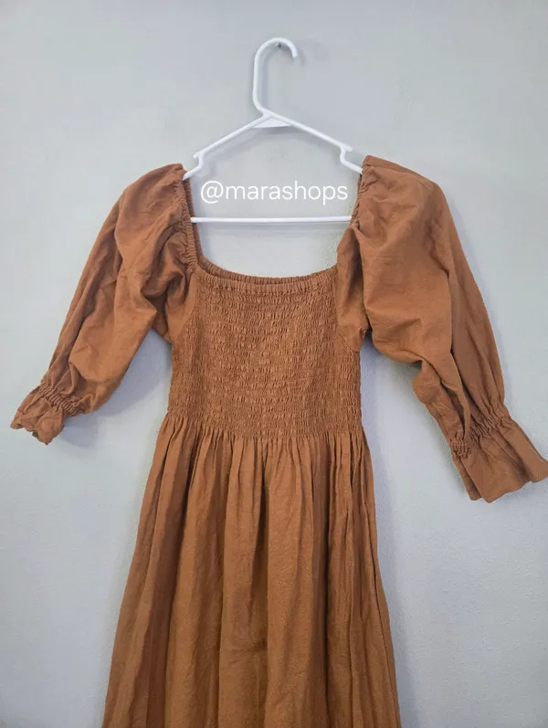 Bali Lane Almeria Smocked Midi Linen Dress - Image 5