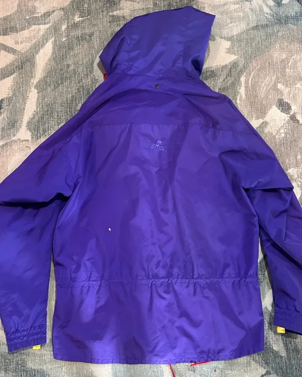 Eastern Mountain Sports Vintage Men’s Rain Jacket Medium Blue Yellow Waterproof Breathable - Image 7