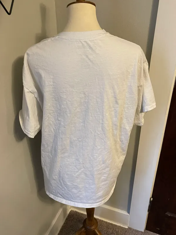 T - Image 2