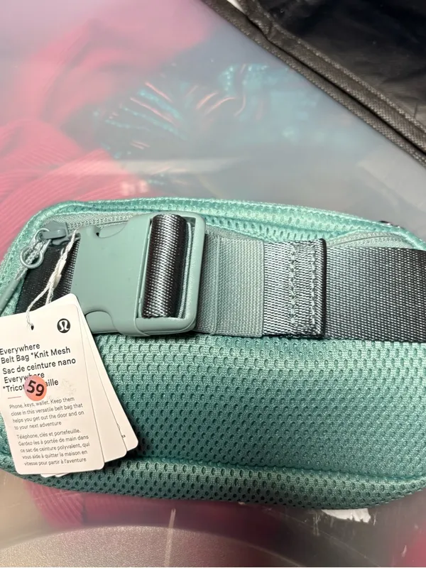 Lululemon Everywhere Belt Bag 1L in the Knit Mesh edition. NWT Crater Blue - Image 2