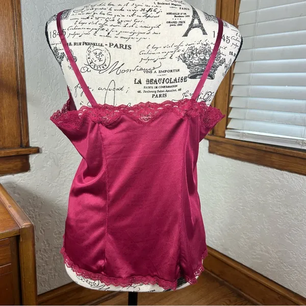 Vintage 80’s Bari Silky Nylon Lace Burgundy Camisole Size M - Image 4